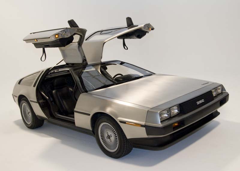 DMC DeLorean - Wikipedia